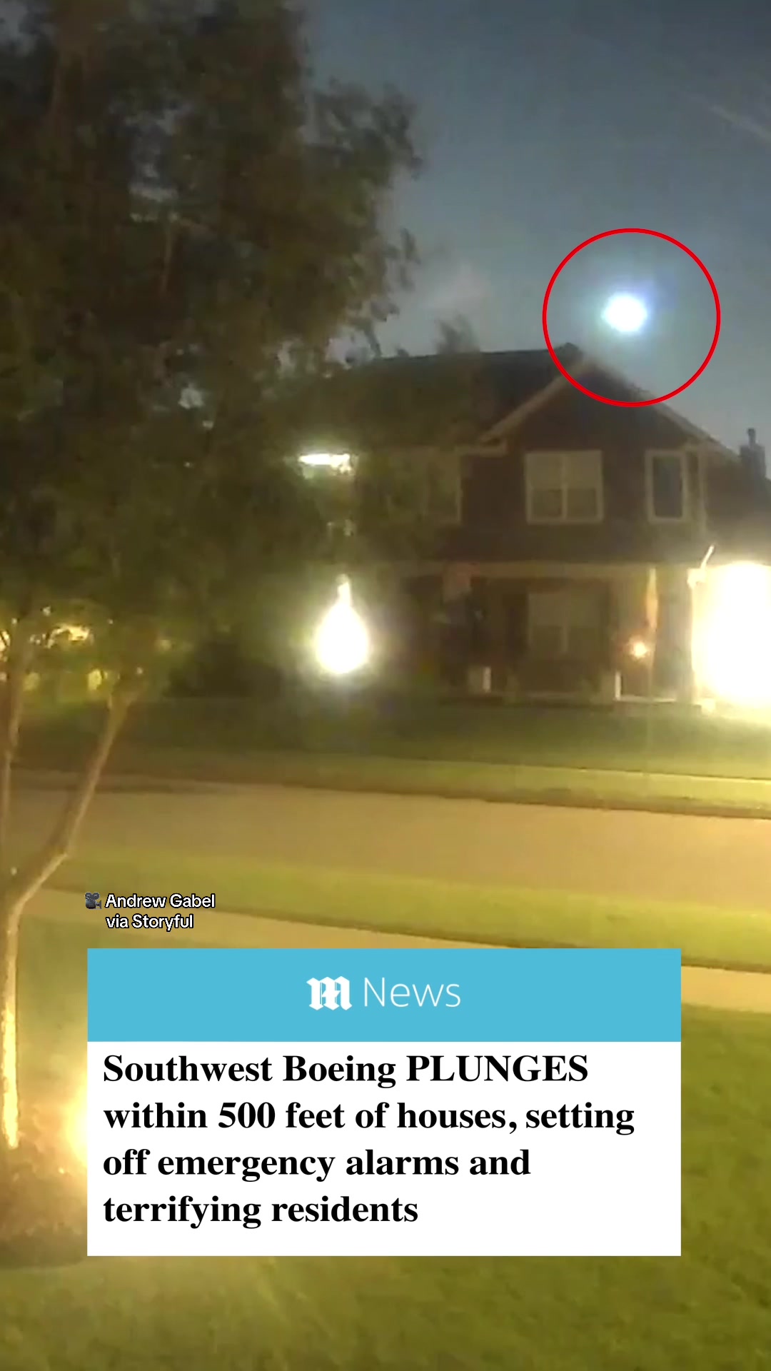 This was the TERRIFYING moment a Southwest Boeing aircraft PLUNGED within 500 feet of houses in Oklahoma. The plane regained altitude and landed safely, and now Southwest officials are working with the Federal Aviation Administration to determine what caused the sudden descent.  🎥 Andrew Gabel via Storyful  #boeing #plane #southwest #oklamhoma #news #scary