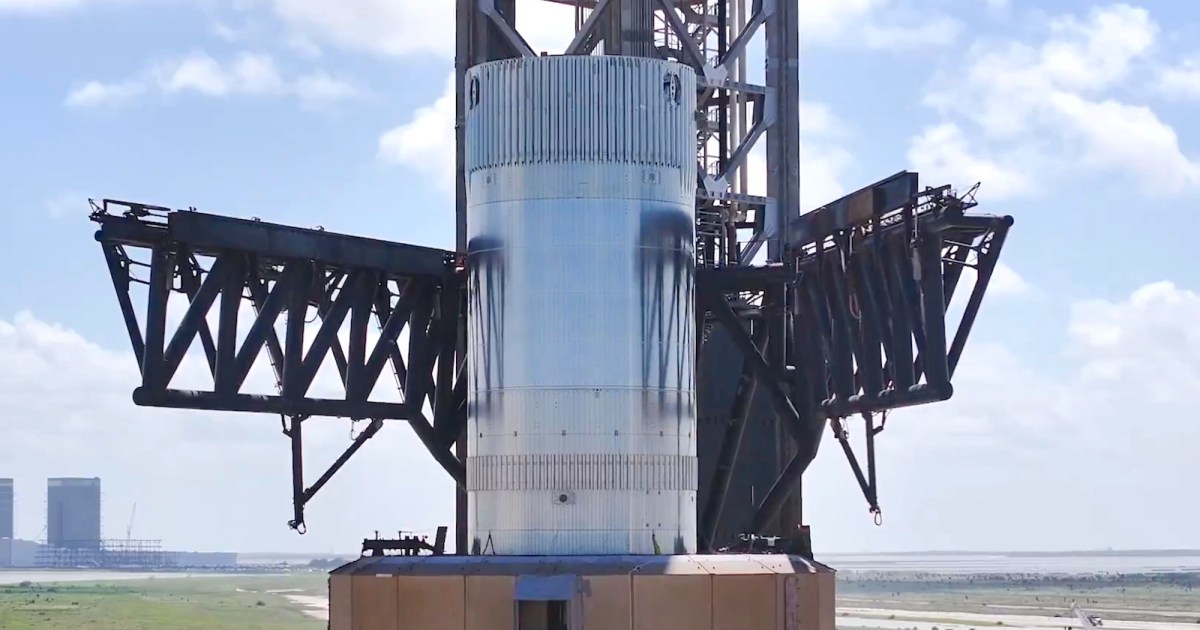Watch SpaceX test ‘chopsticks’ for upcoming catch of Super Heavy booster